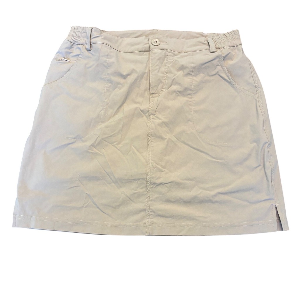 Willie Women's Medium Skort Khaki Tan Elastic‎ Waist Outdoor Hiking Activewear